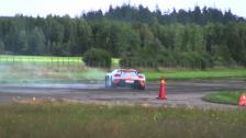 Just playing with the Porsche Carrera GT for some tyresmoke