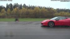 BMW M6 F12 vs Ferrari 458 Italia 12 from 50 km/h in the rain
