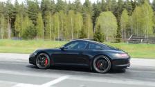 Porsche 911 Carrera 2S (991) PDK vs BMW M3 Coupe 6-speed manual