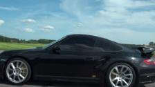 Uncut 9ff Porsche 911 GT2 BT1000 4WD vs Aston Martin DBS